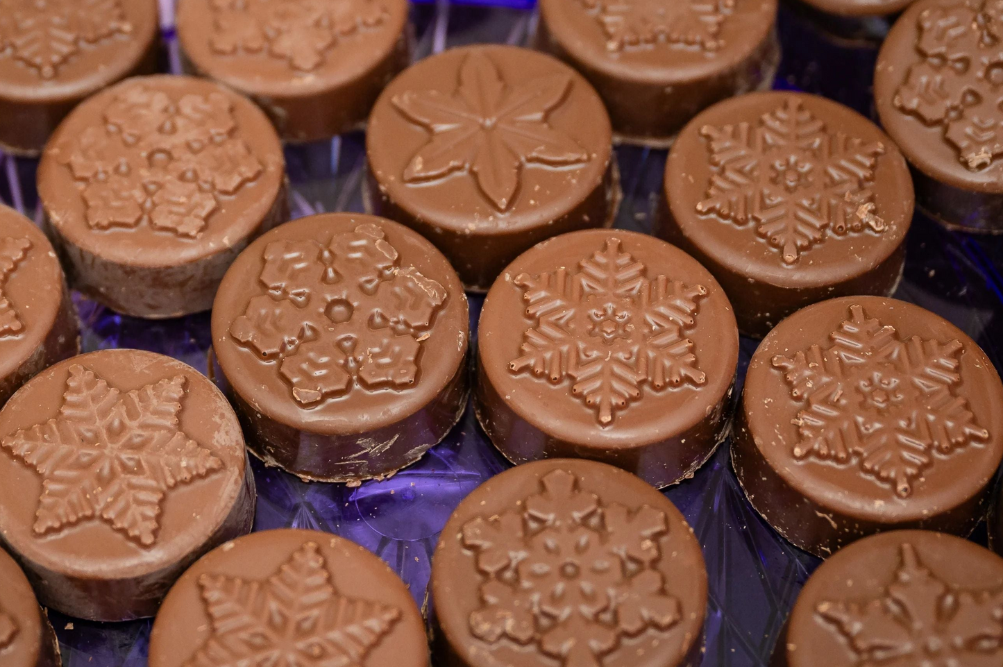 Snowflake Bri-wich Giftbox- 12 Bri-wiches (made with real Oreos)