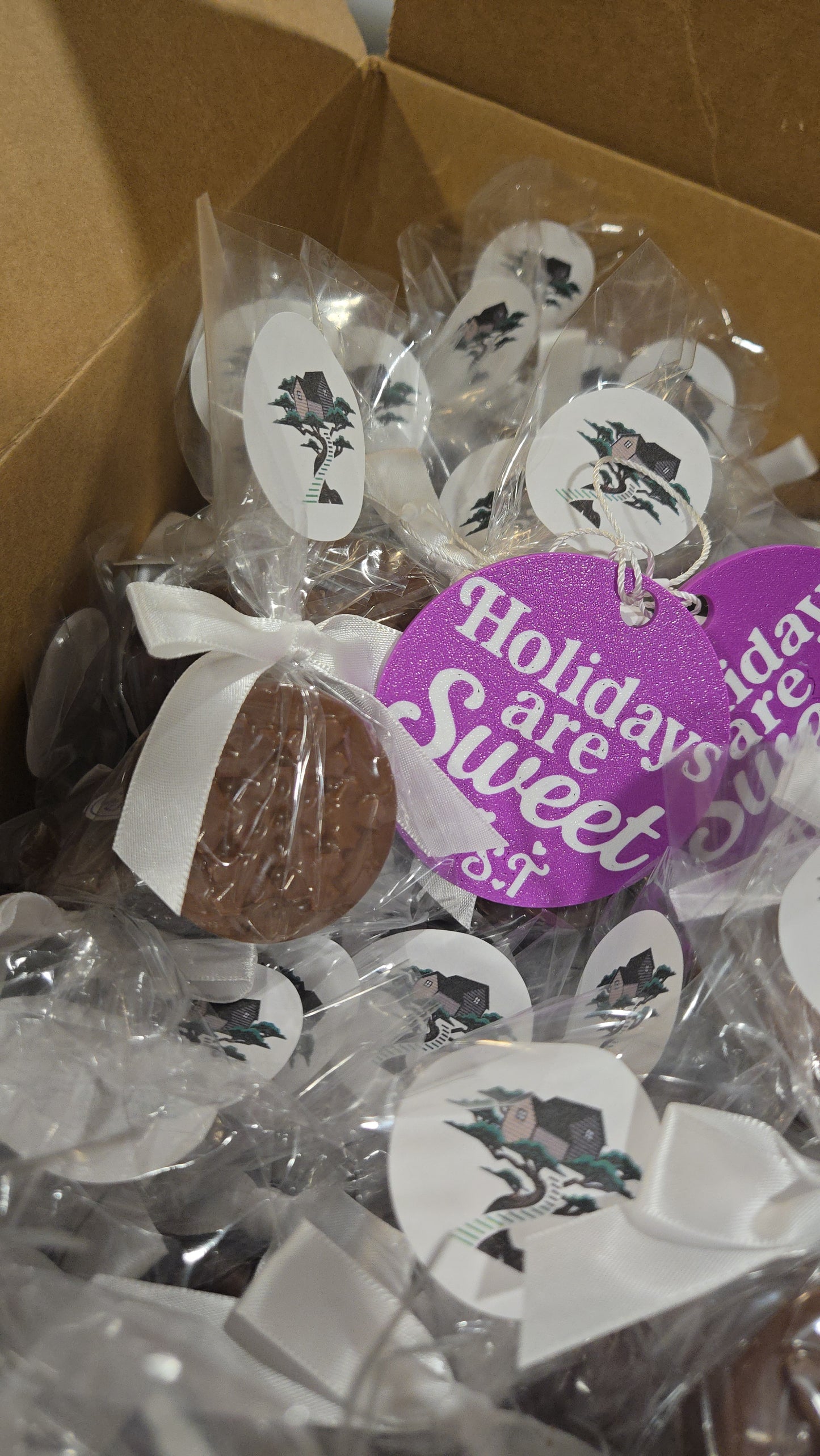 One Dozen Luxury Custom Snowflake Favors